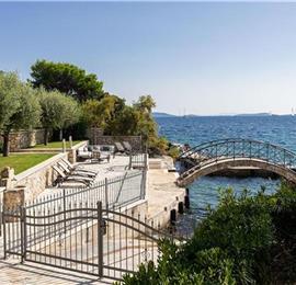 5 bedroom beachfront villa with pool on Ciova Island, Trogir, sleeps 12